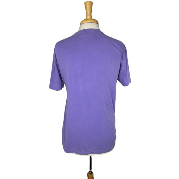 FEMMEMUTE Guard Your Heart Purple Green Barbed Wire Tee Size Small Unisex Top - Picture 3 of 11